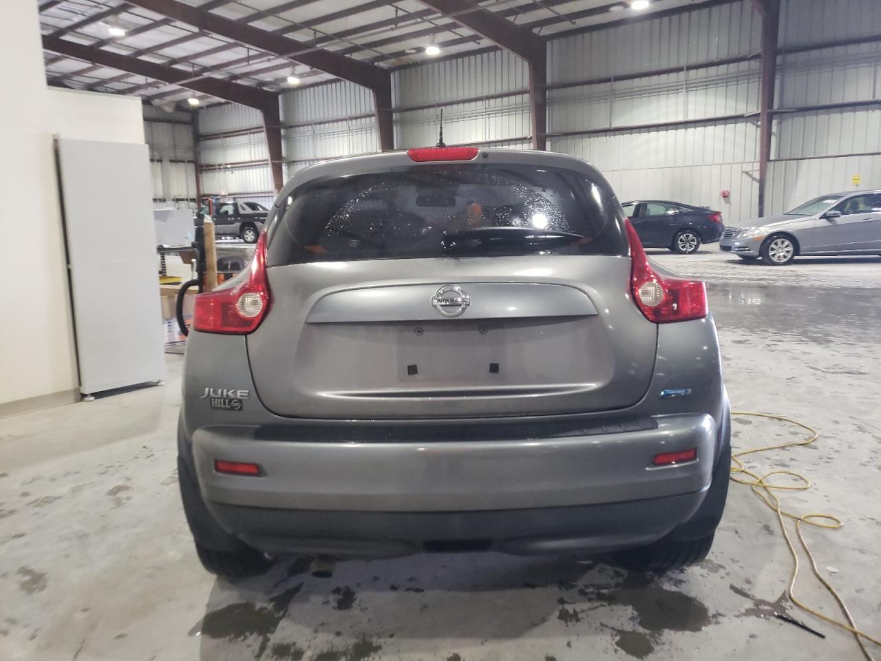 2014 Nissan Juke S VIN: JN8AF5MR8ET352360 Lot: 65911964