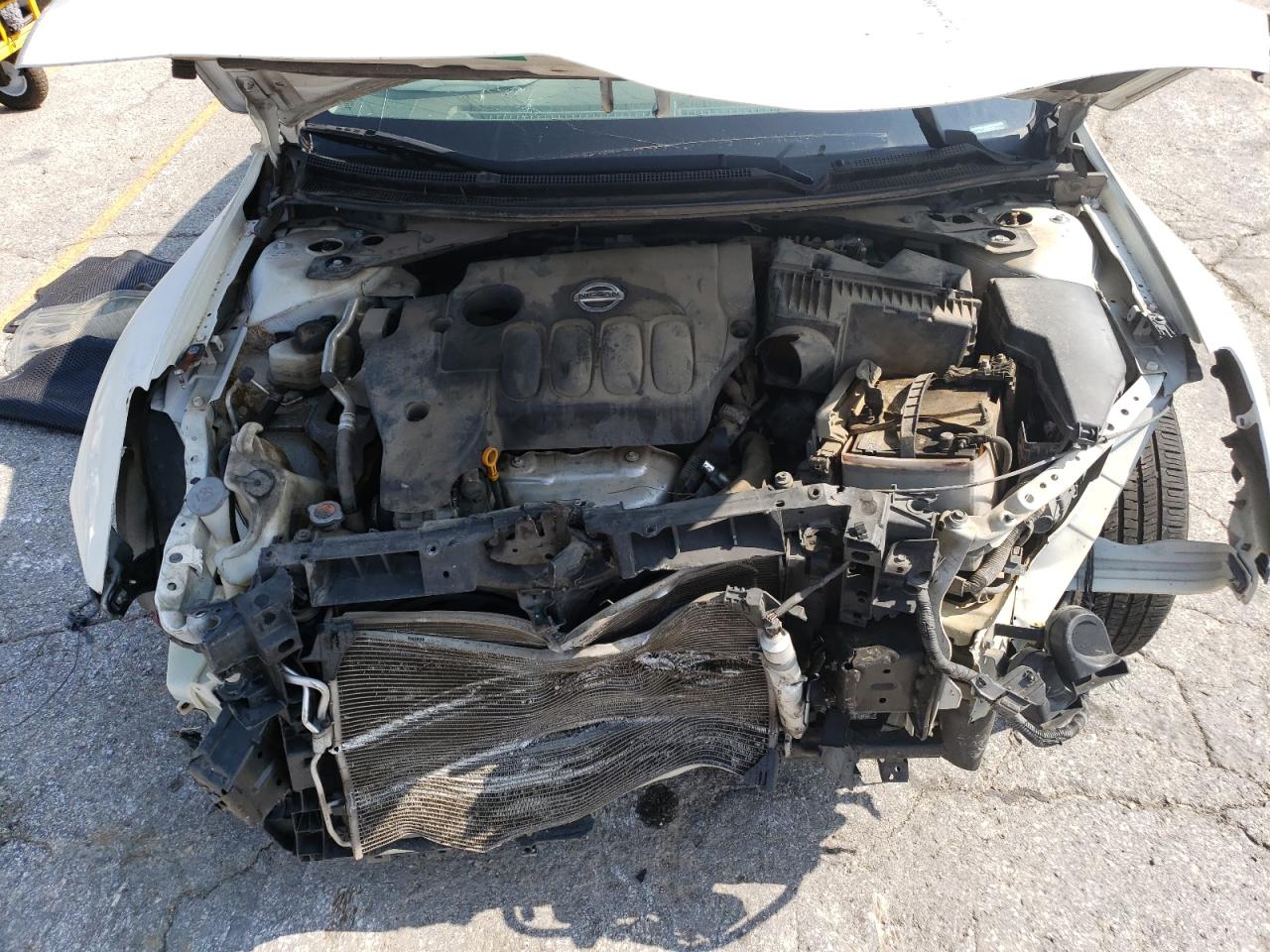 2011 Nissan Altima - Image 13