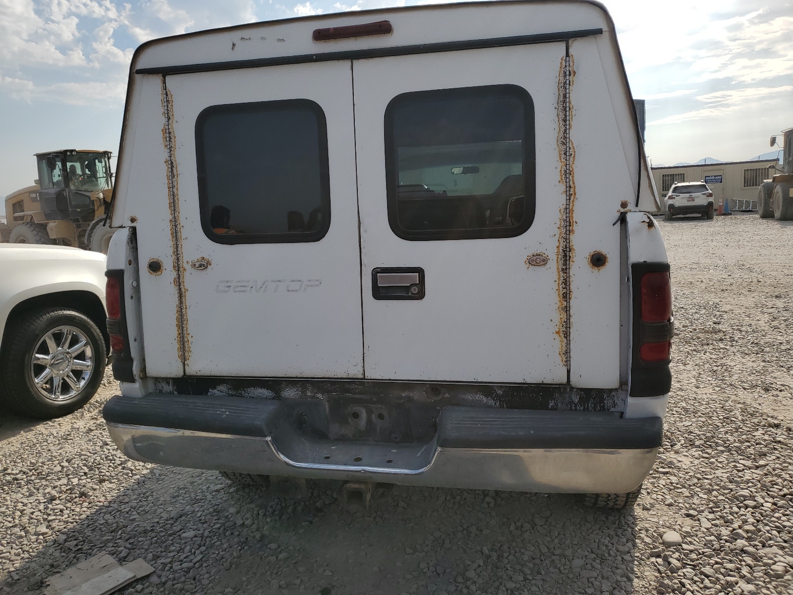 3B7KF22W4WG239561 1998 Dodge Ram 2500