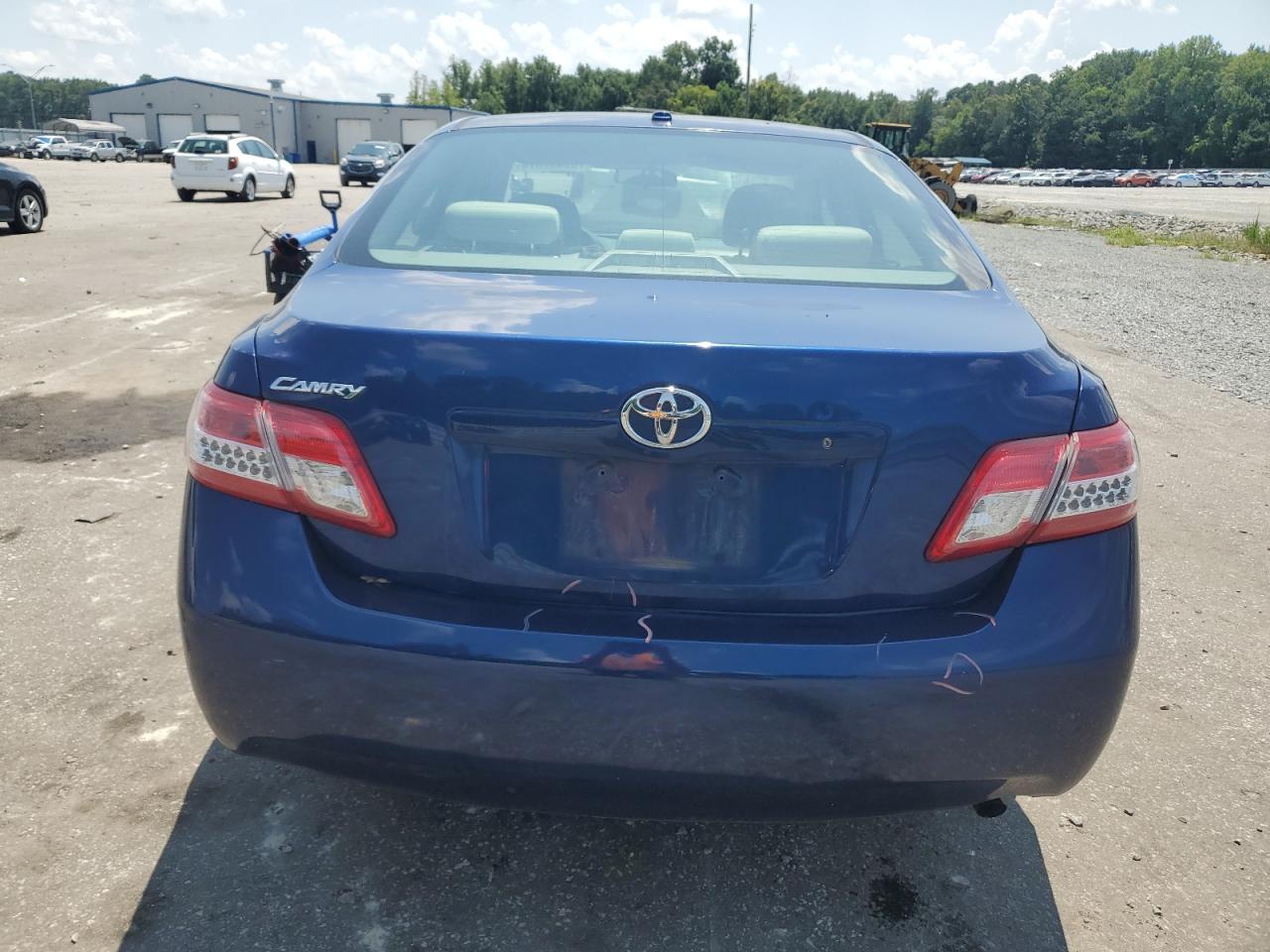 2010 Toyota Camry Base VIN: 4T1BF3EK2AU510214 Lot: 65432674