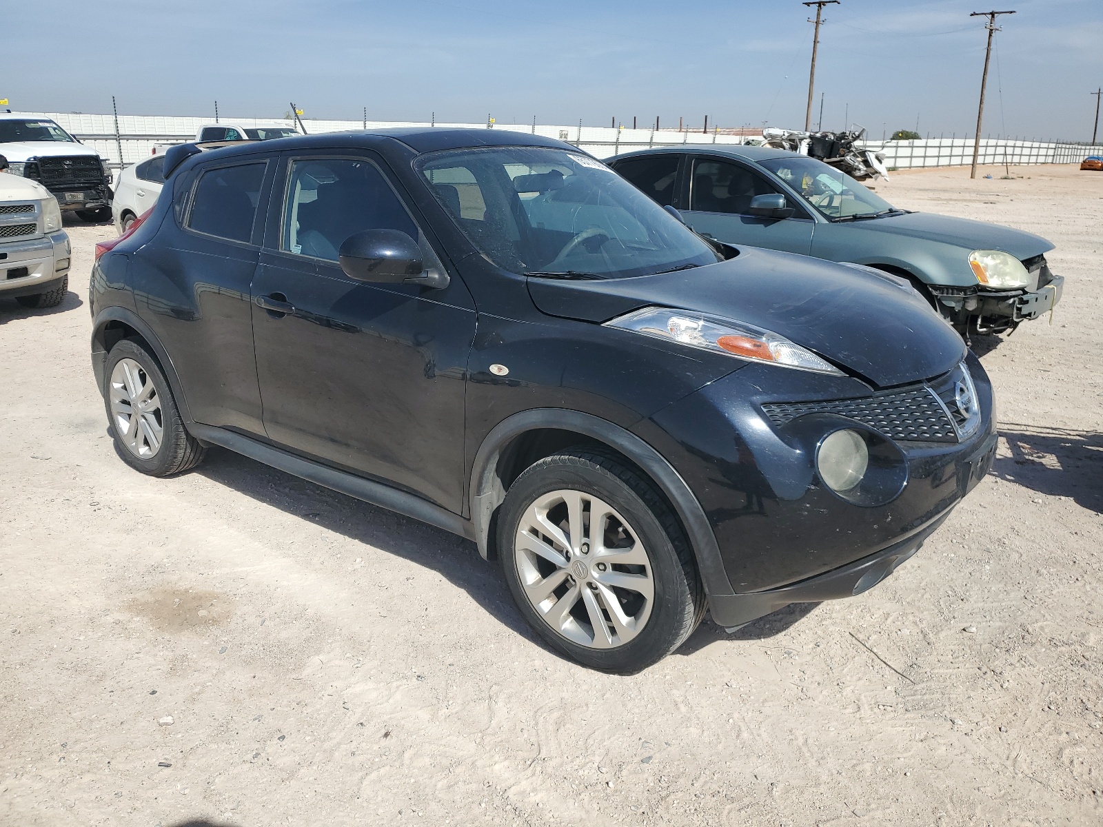 2012 Nissan Juke S vin: JN8AF5MR1CT114363