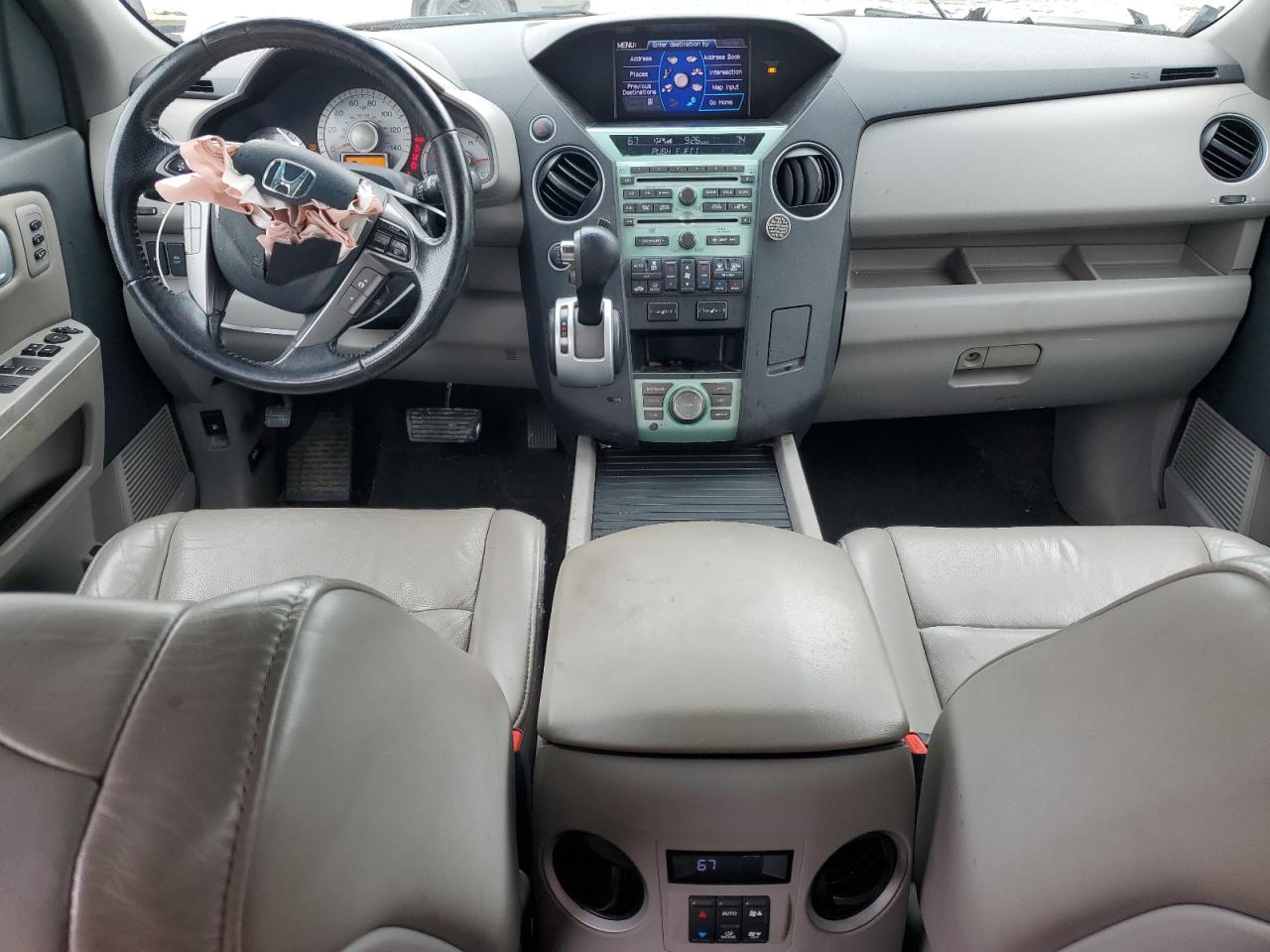 2011 Honda Pilot Touring VIN: 5FNYF4H92BB071328 Lot: 65141704