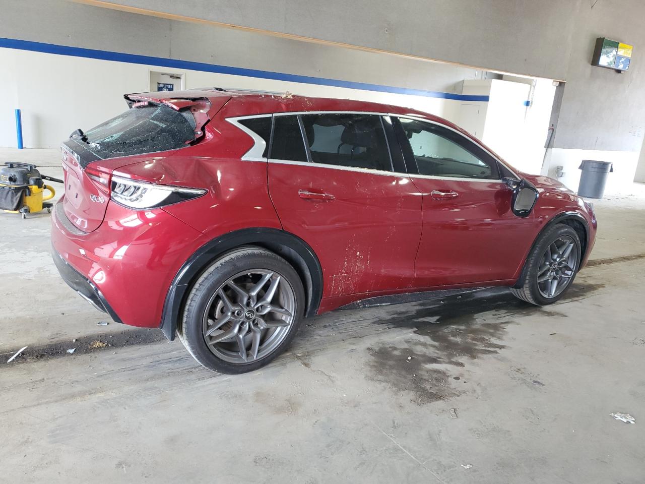 2017 Infiniti Qx30 Base VIN: SJKCH5CP9HA023324 Lot: 67329404