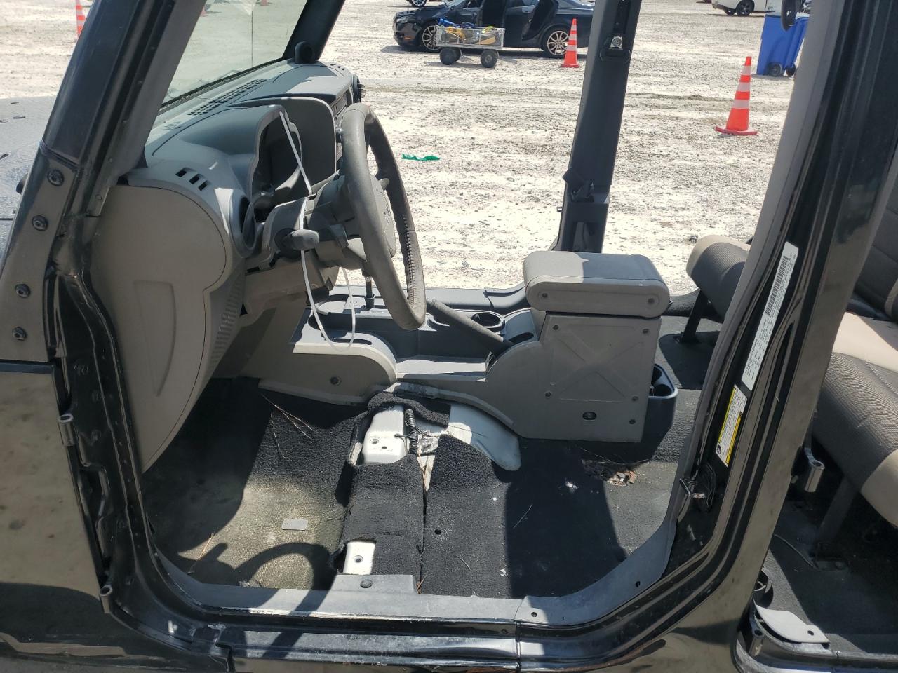 2007 Jeep Wrangler X VIN: 1J4GB391X7L159195 Lot: 68038944