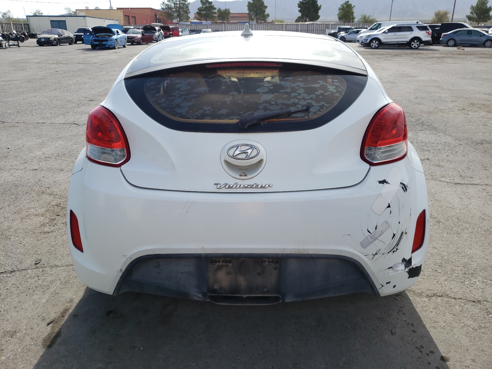 2013 Hyundai Veloster vin: KMHTC6AD1DU127780