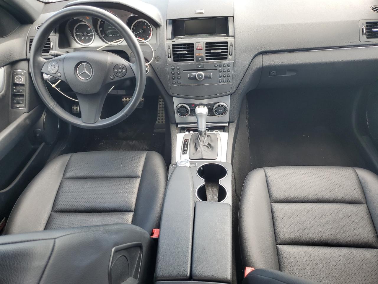 2010 Mercedes-Benz C 300 VIN: WDDGF5EB1AR122924 Lot: 66982904