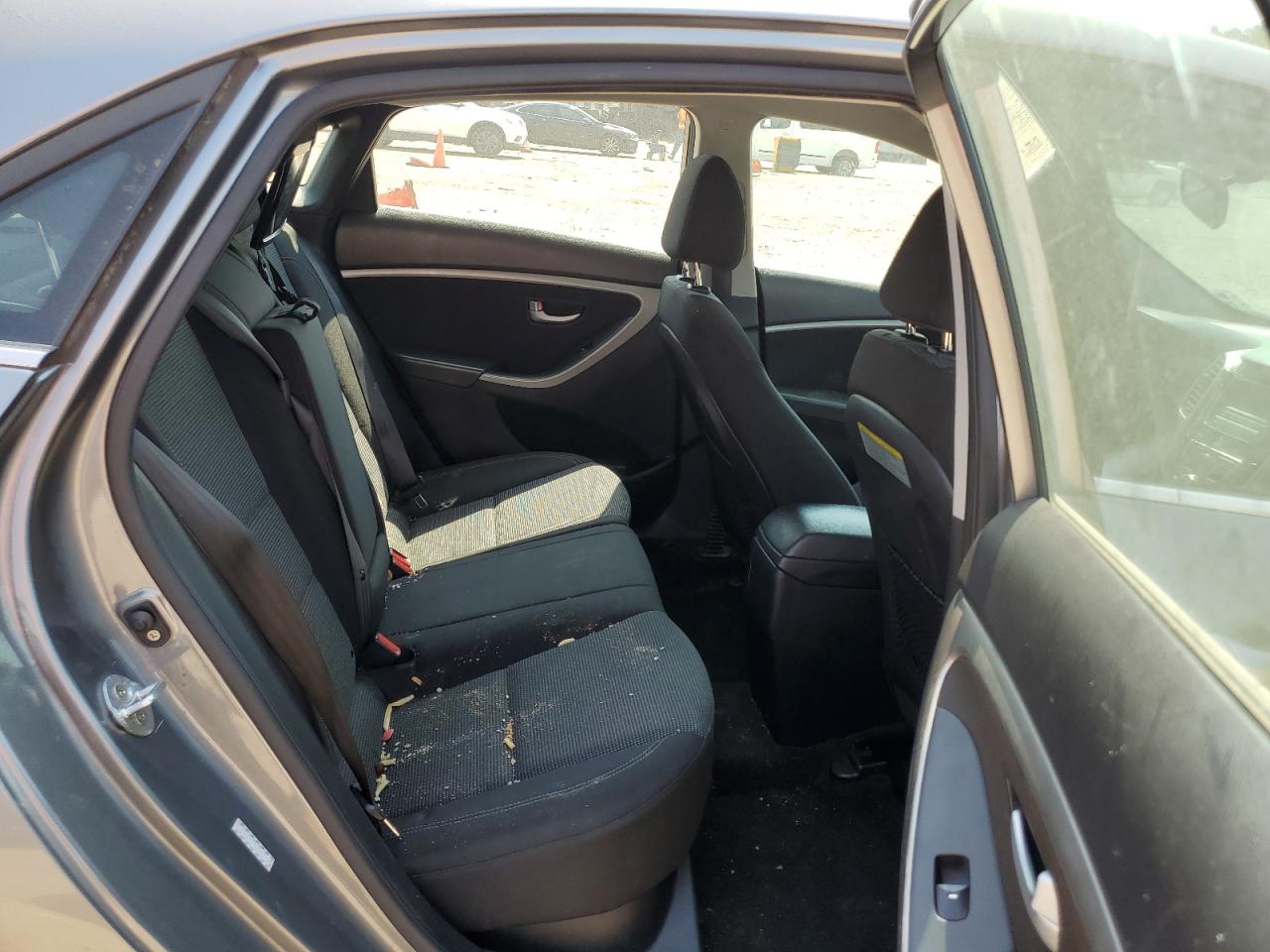 2017 Hyundai Elantra Gt VIN: KMHD35LH9HU384593 Lot: 66489594