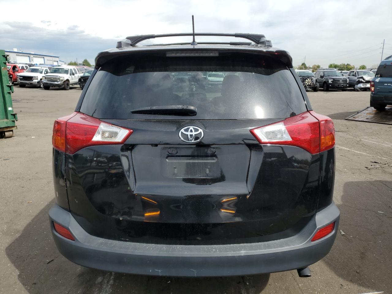 2015 Toyota Rav4 Le VIN: 2T3BFREV2FW408715 Lot: 68682804