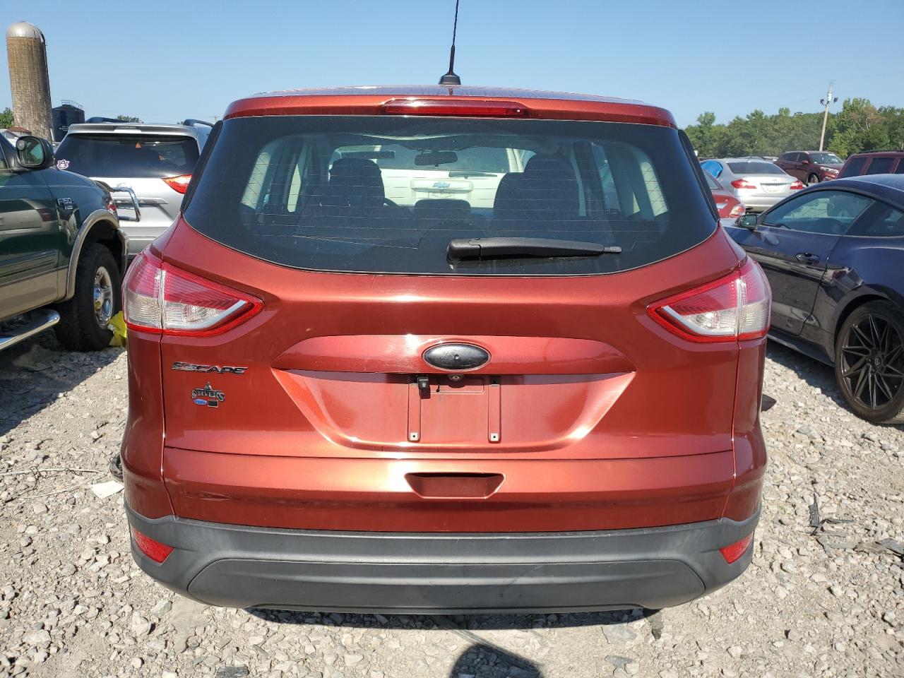 2015 Ford Escape S VIN: 1FMCU0F74FUB65312 Lot: 66673454