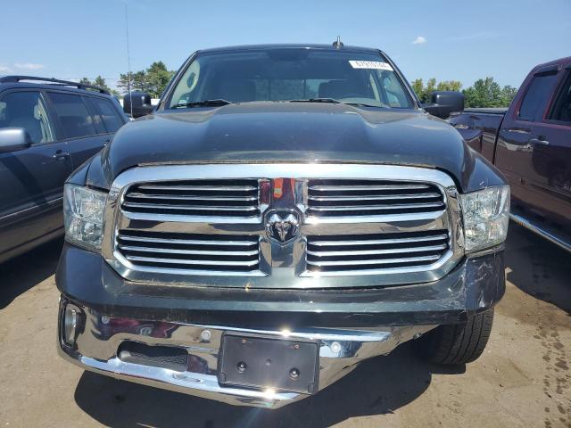 Pickups RAM 1500 2016 Czarny