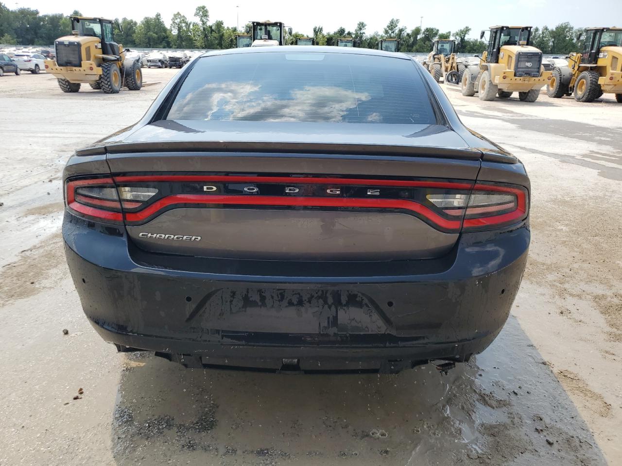 2C3CDXBG3FH919049 2015 Dodge Charger Se