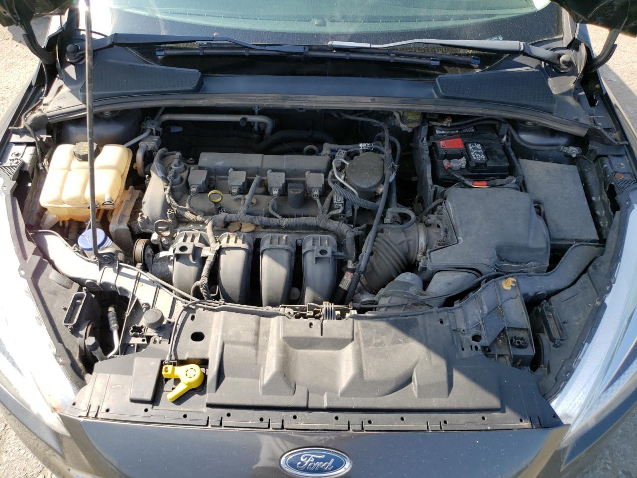 1FADP3K2XFL215055 2015 Ford Focus Se