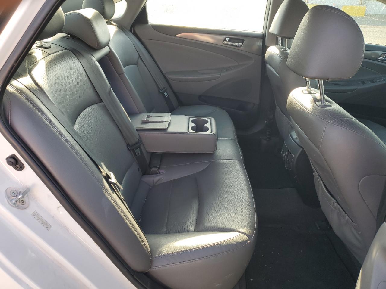 2013 Hyundai Sonata Hybrid VIN: KMHEC4A48DA091861 Lot: 66128314