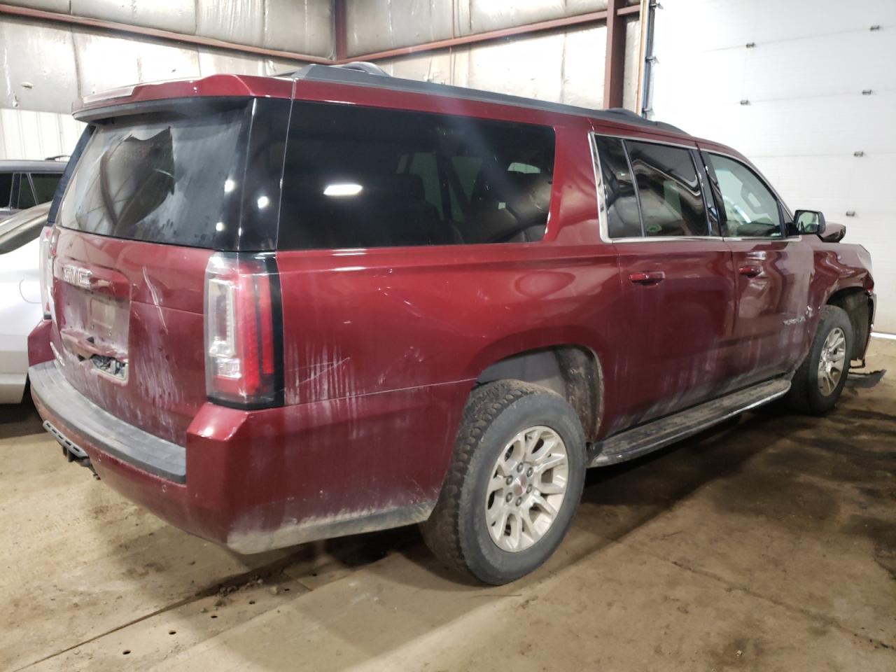 1GKS2GKC6JR158816 2018 GMC Yukon Xl K1500 Slt