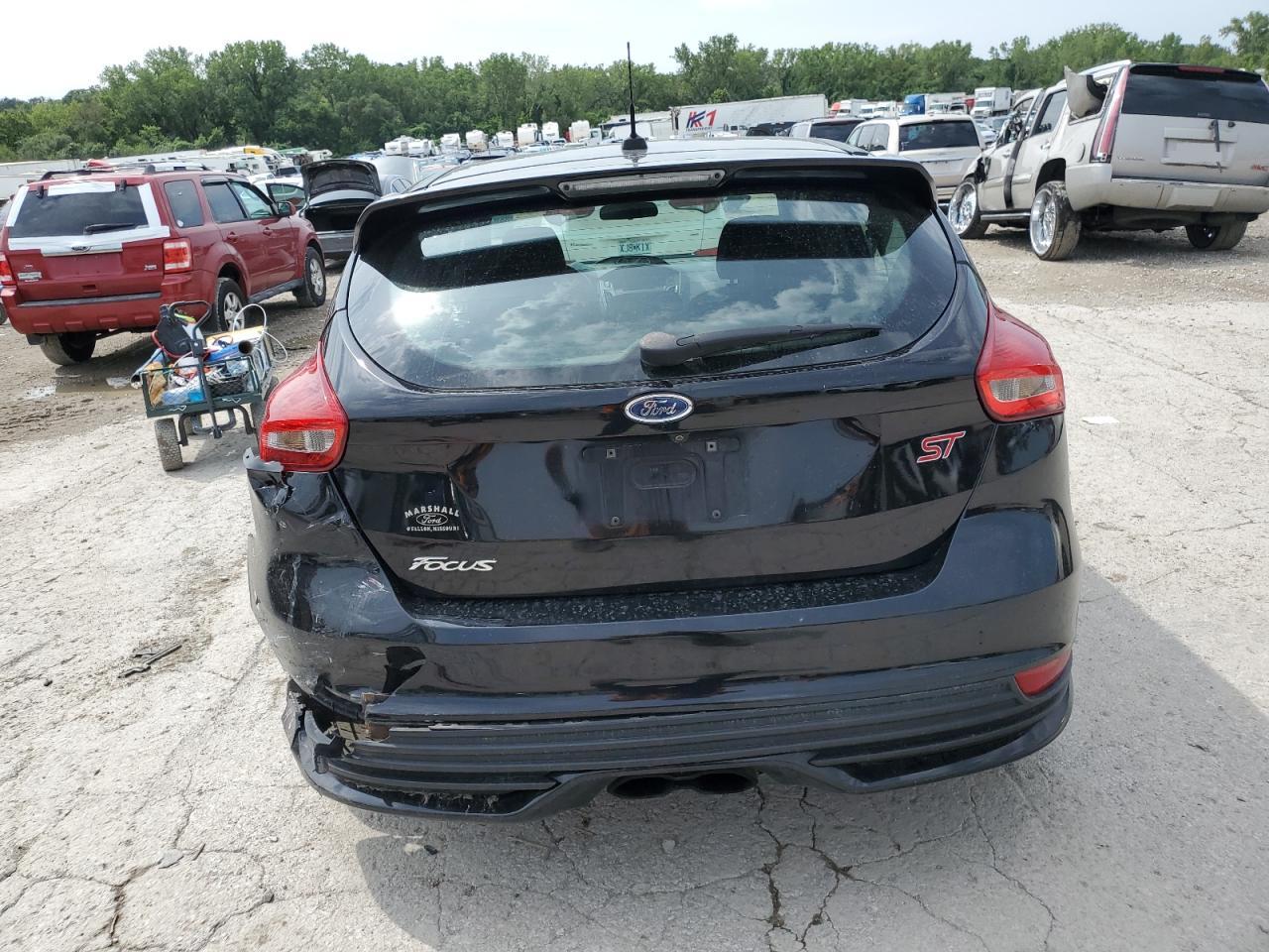 2017 Ford Focus St VIN: 1FADP3L97HL328864 Lot: 67354774