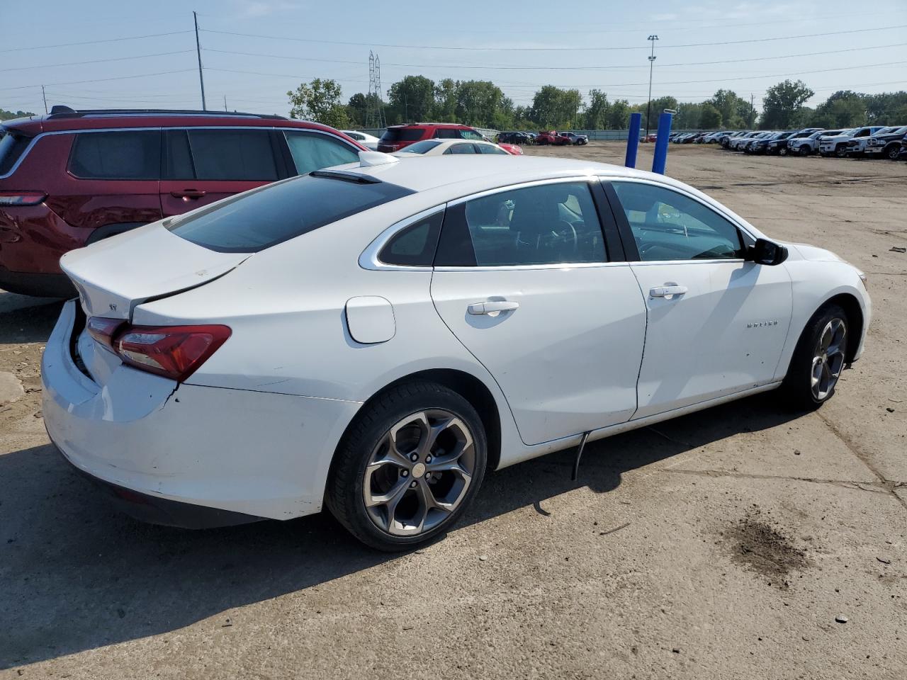 2020 Chevrolet Malibu - Image 3