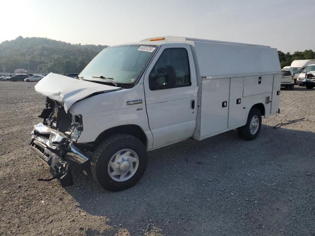 2019 Ford Econoline E350 Super Duty Cutaway Van