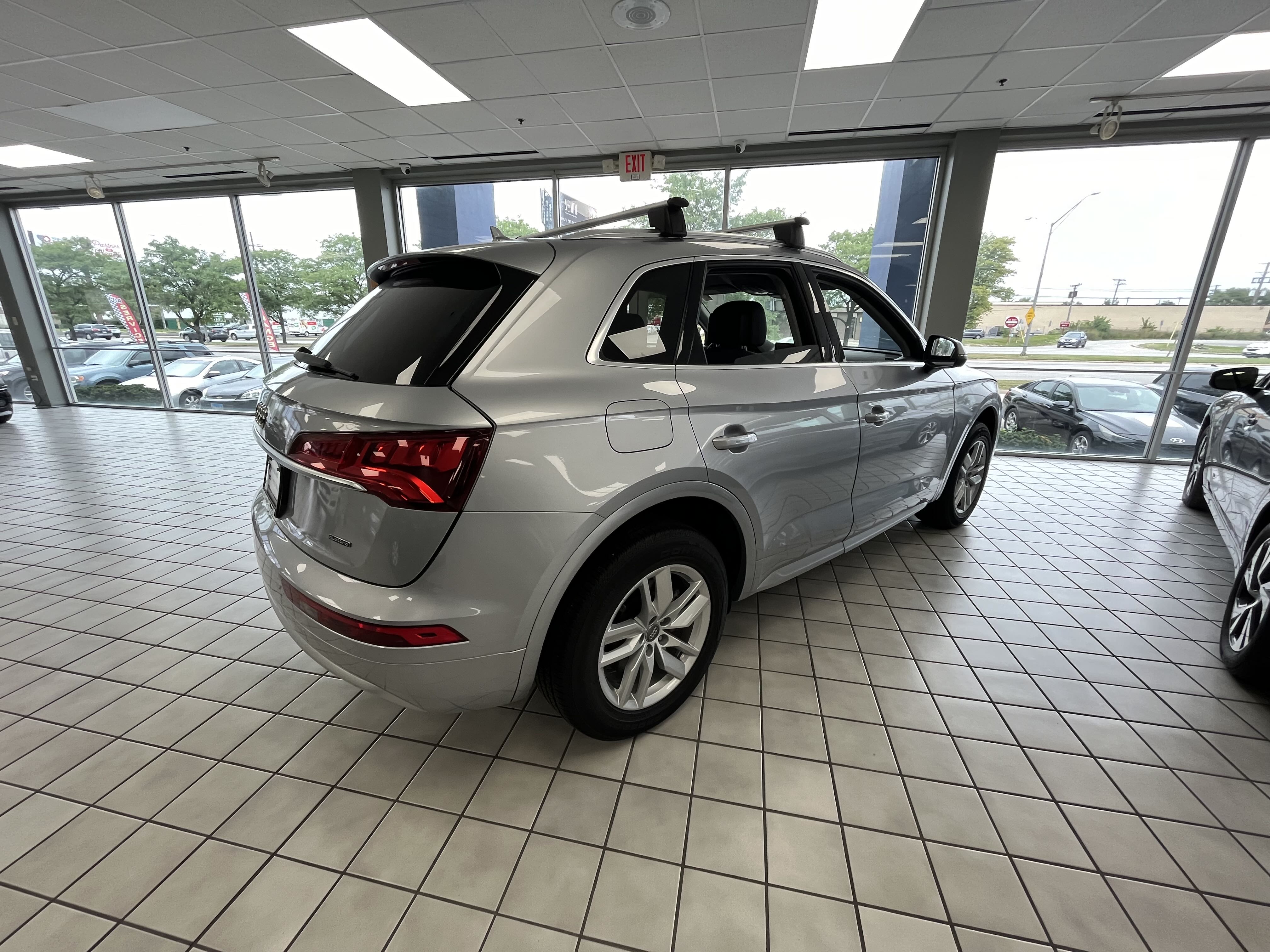 2019 Audi Q5 Premium vin: WA1ANAFY3K2129036