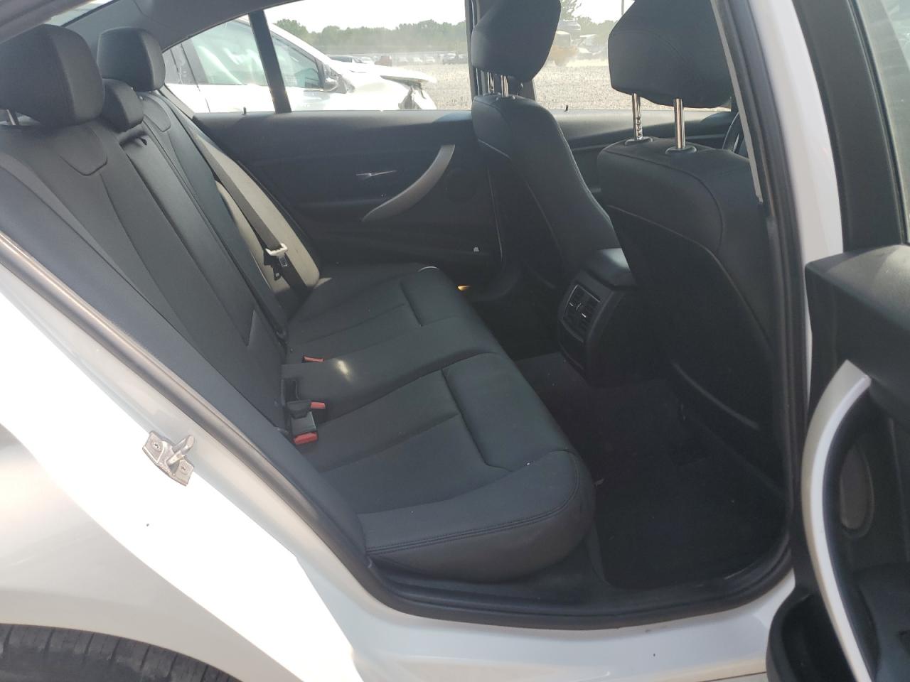 2017 BMW 320 Xi VIN: WBA8E5G37HNU45509 Lot: 67119354