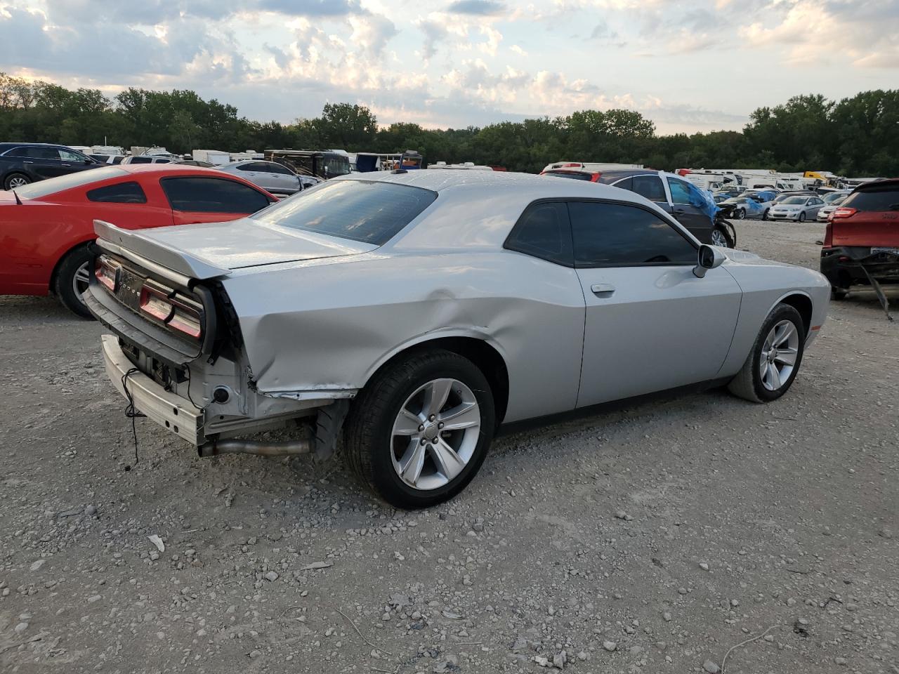 2022 Dodge Challenger Sxt VIN: 2C3CDZAG3NH265567 Lot: 69217594