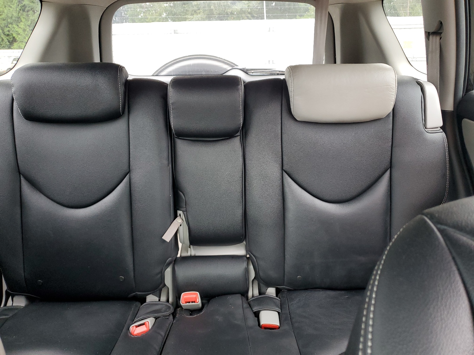 2T3YK4DV1AW006946 2010 Toyota Rav4 Limited