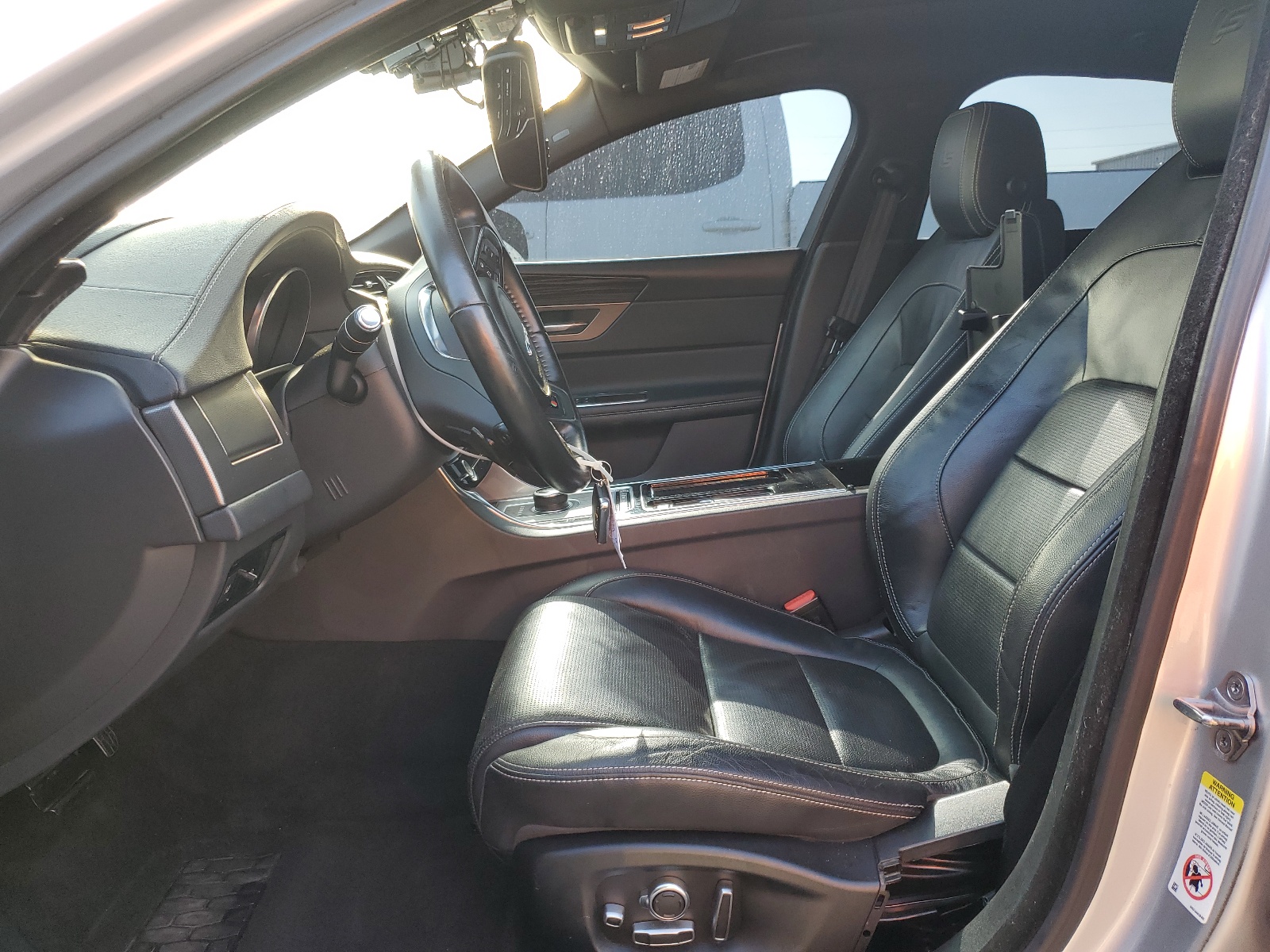 SAJBG4BV2HCY27188 2017 Jaguar Xf S