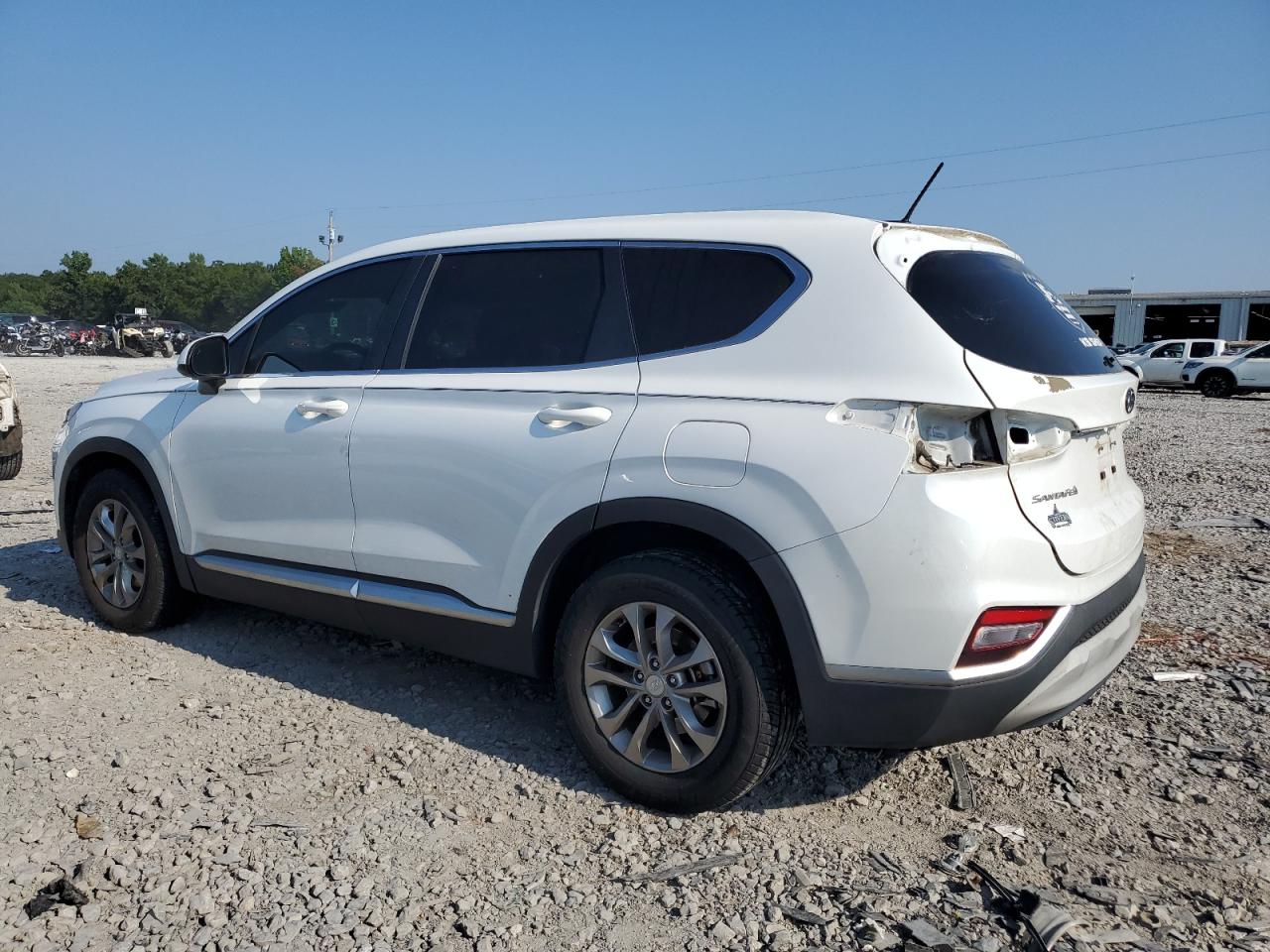 2019 Hyundai Santa Fe - Image 2