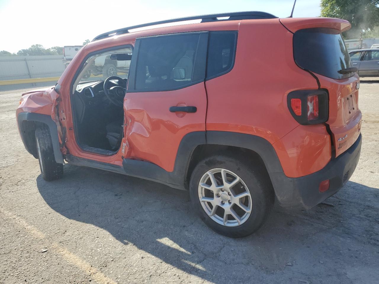 2021 Jeep Renegade - Image 2