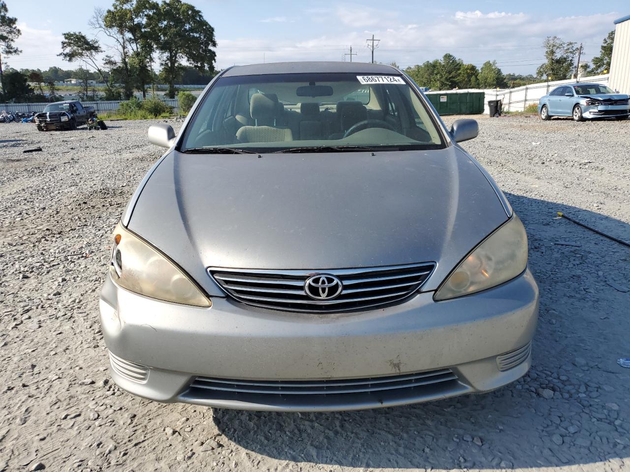 2005 Toyota Camry Le VIN: 4T1BE30K15U601555 Lot: 68677124