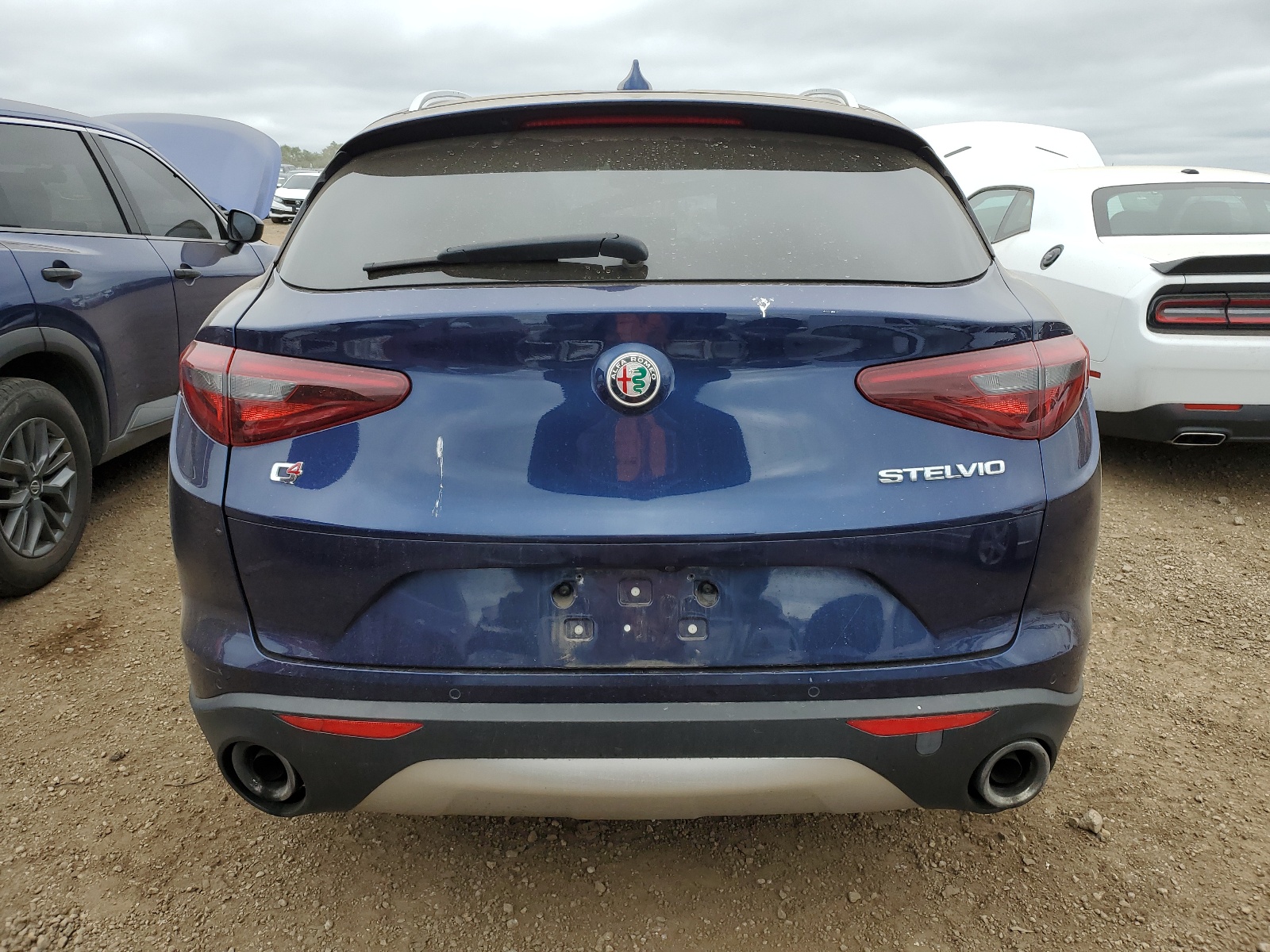 ZASFAKAN3J7B78935 2018 Alfa Romeo Stelvio