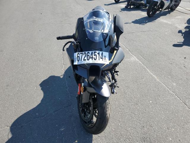  KAWASAKI ZX1002 M 2023 Черный