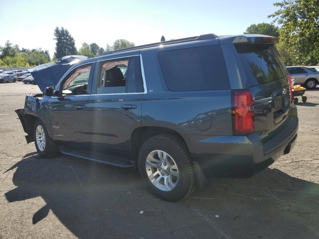 1GNSKBKC3KR151331 2019 CHEVROLET TAHOE - Image 2