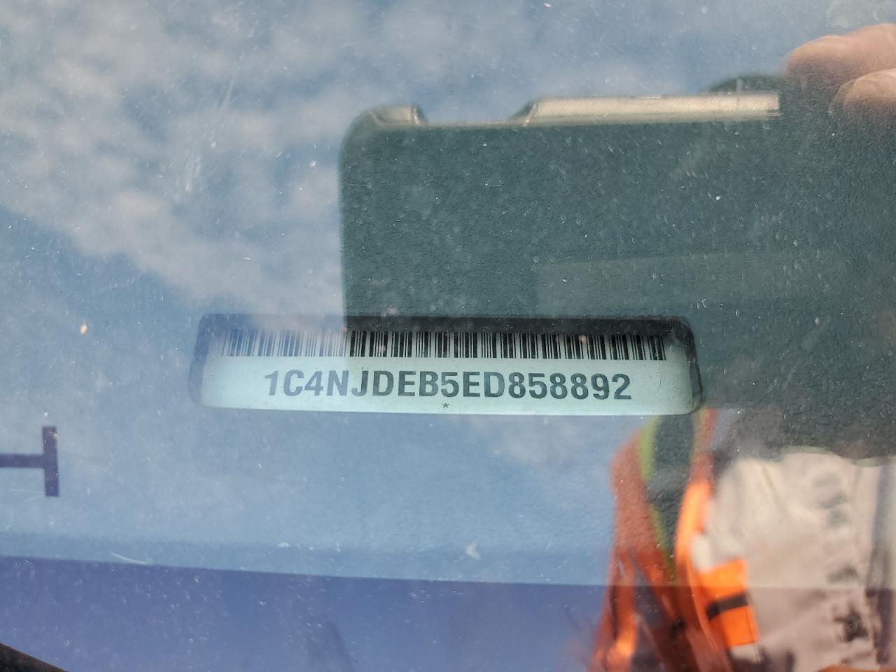 2014 Jeep Compass Latitude VIN: 1C4NJDEB5ED858892 Lot: 66788064