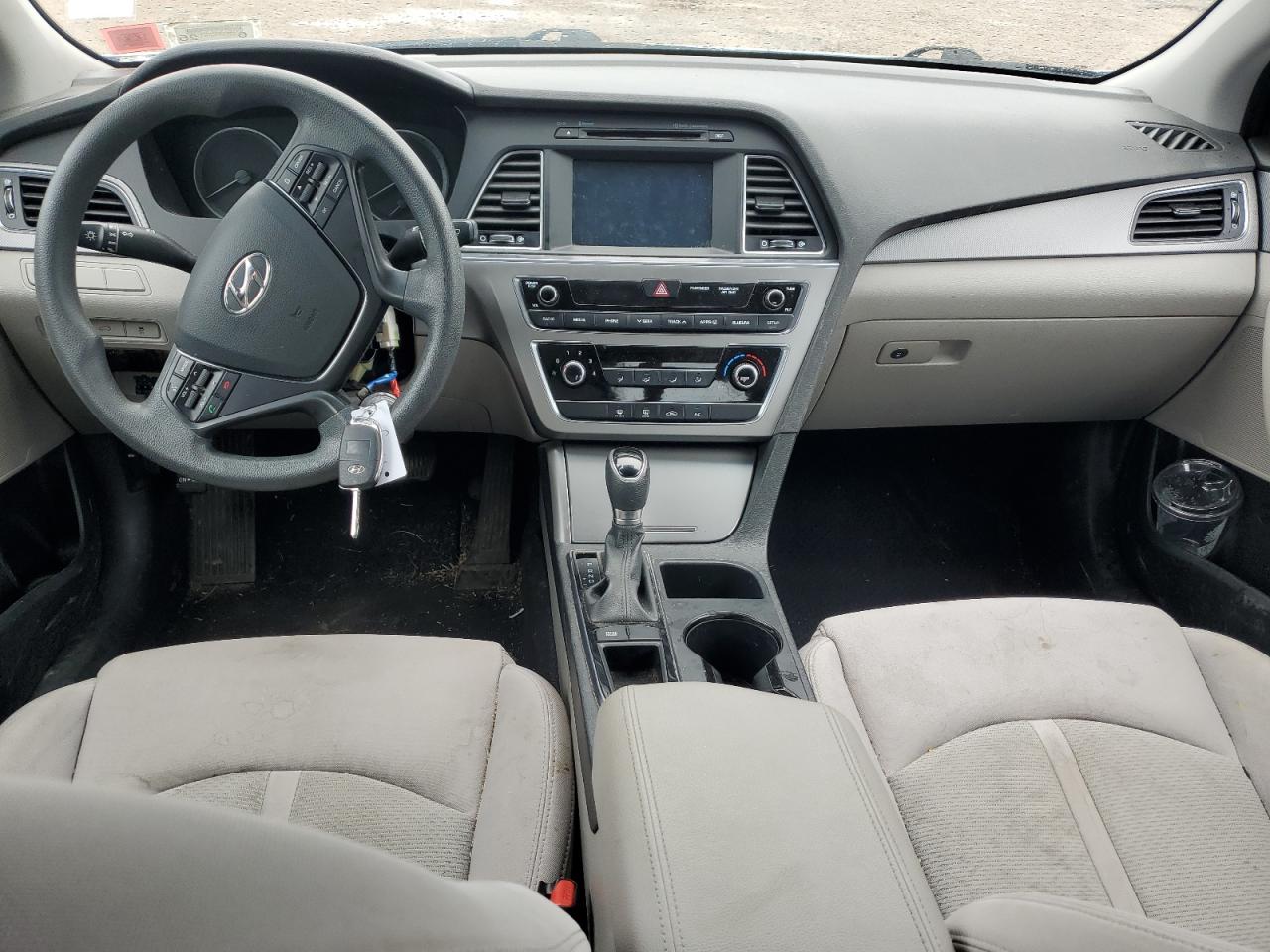 2017 Hyundai Sonata Se VIN: 5NPE24AF8HH481723 Lot: 66031234