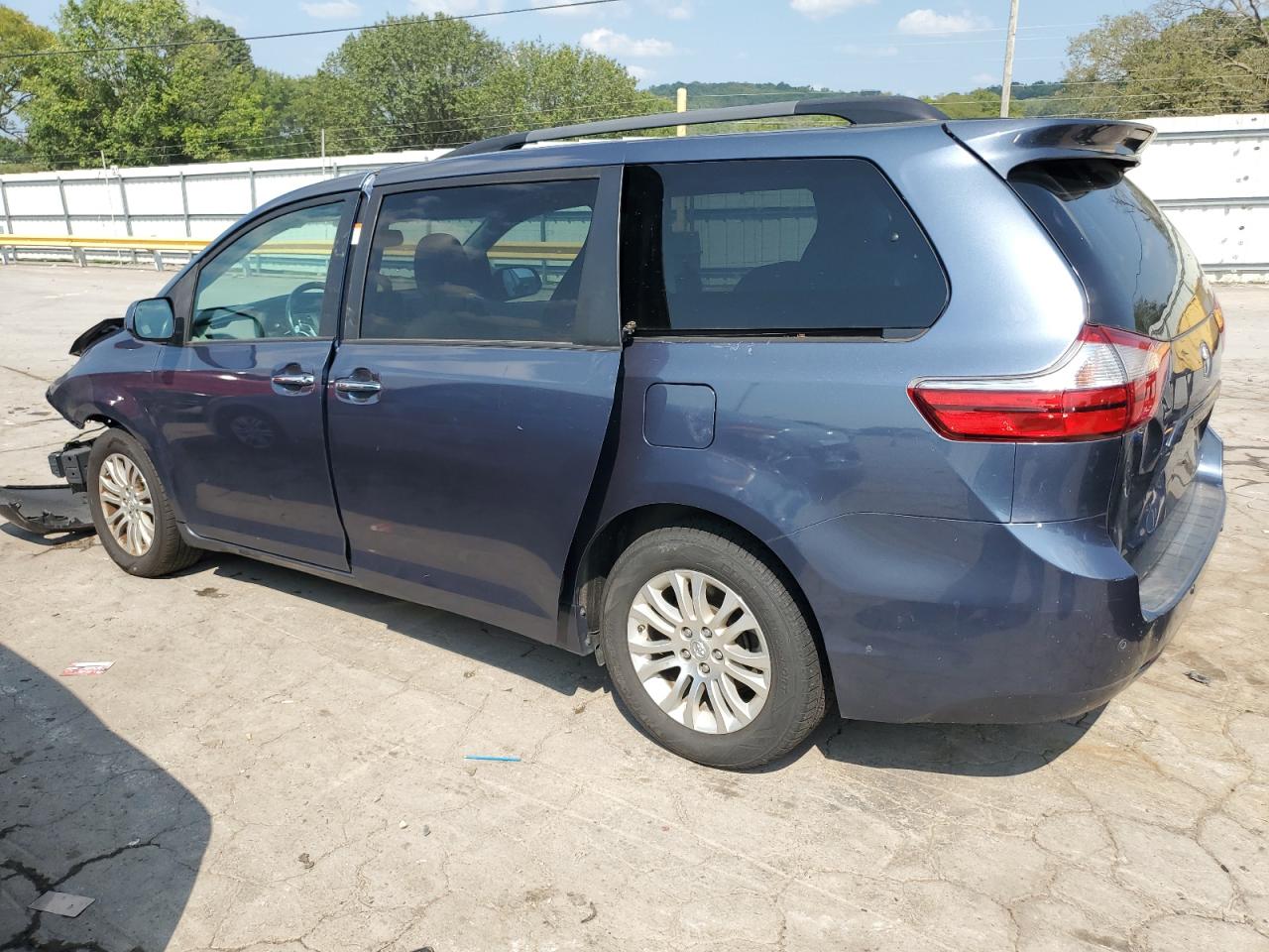 5TDYZ3DC7HS817764 2017 Toyota Sienna Xle