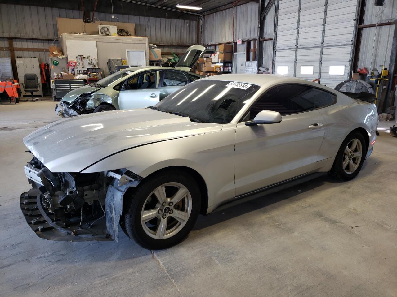 1FA6P8AM4H5312719 2017 FORD MUSTANG - Image 1