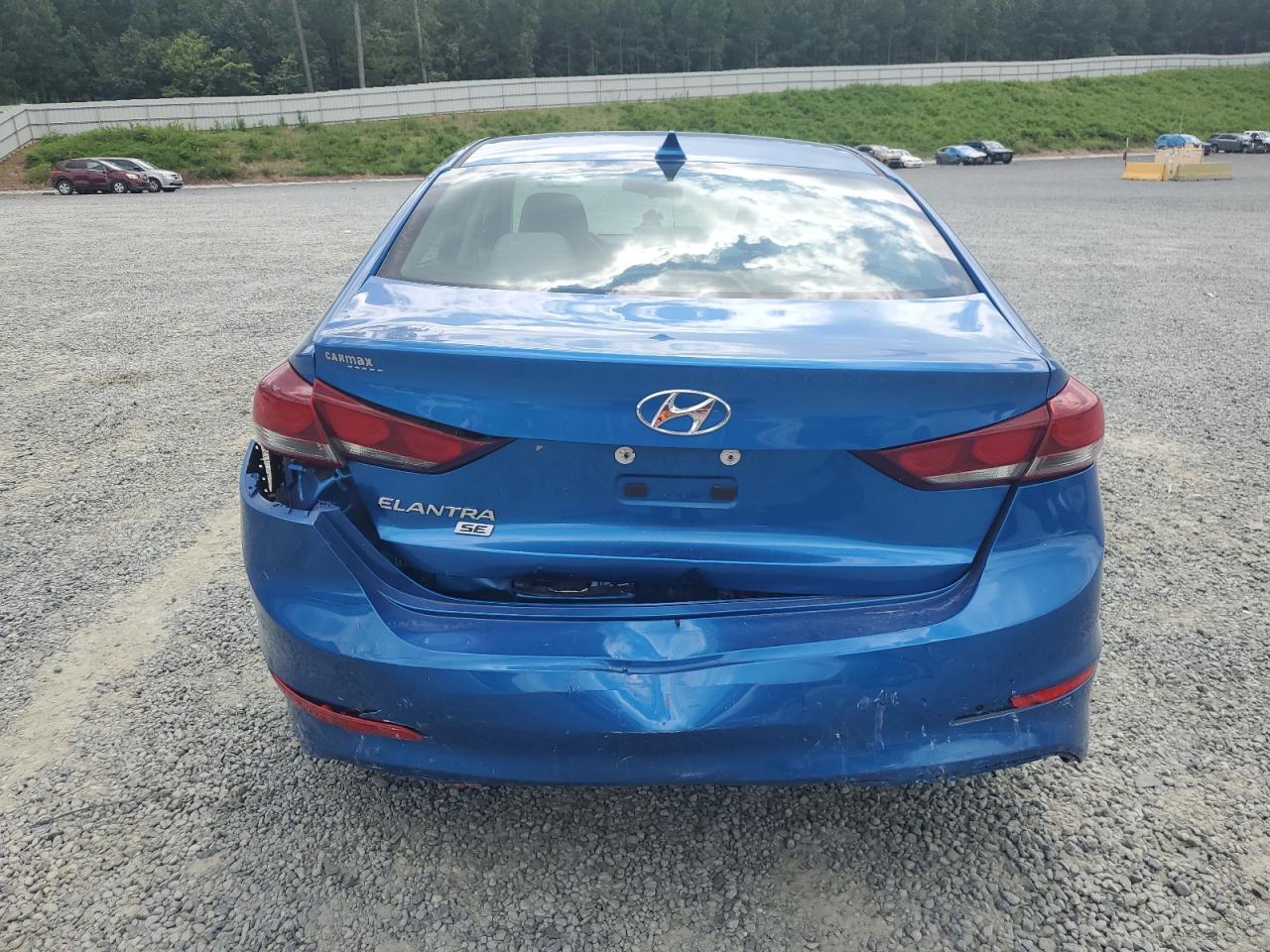 5NPD74LF1HH165350 2017 Hyundai Elantra Se