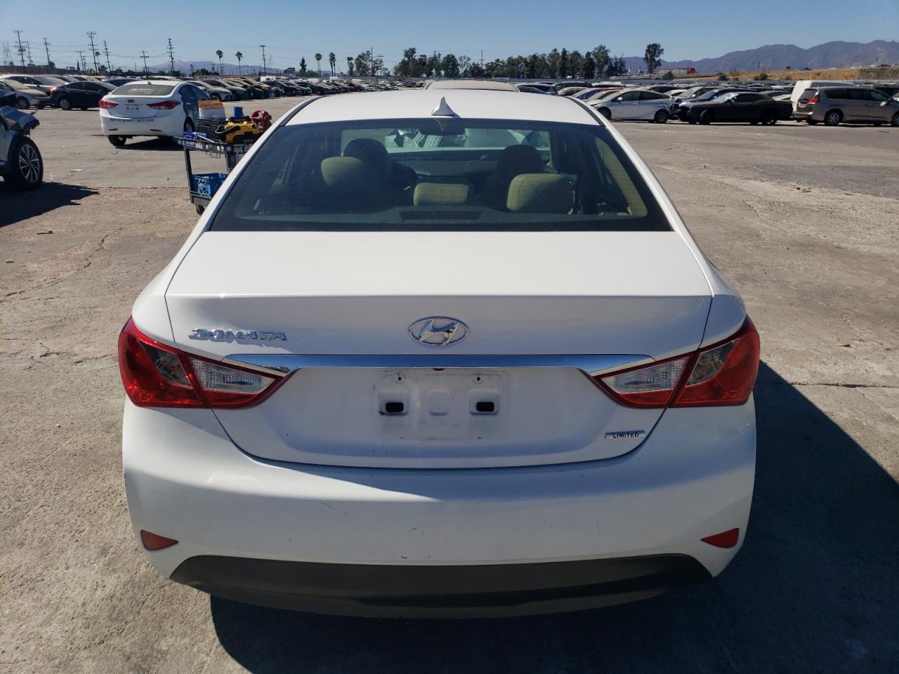 5NPEC4AC5EH842033 2014 Hyundai Sonata Se