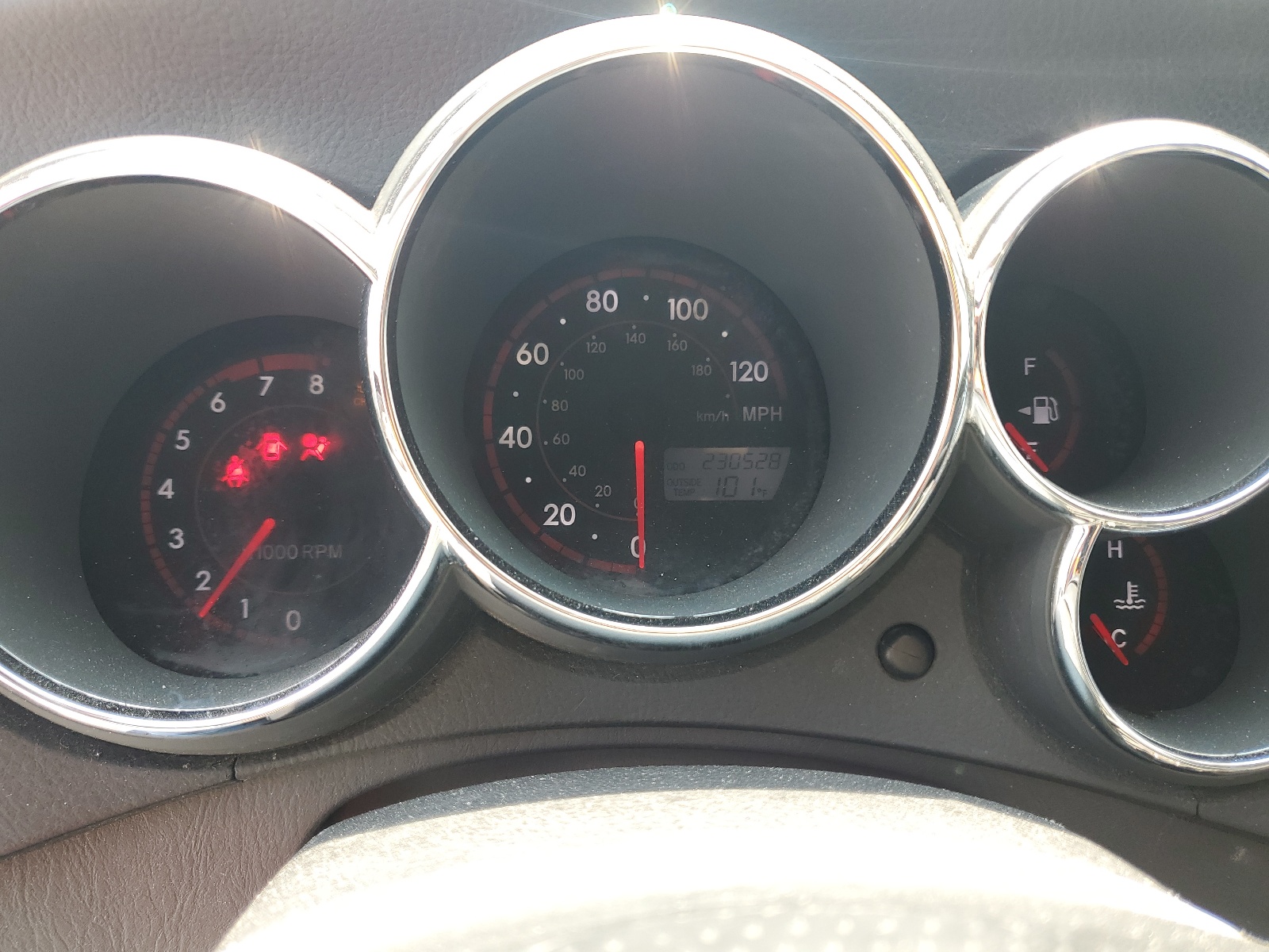 2T1KR32E35C490519 2005 Toyota Corolla Matrix Xr