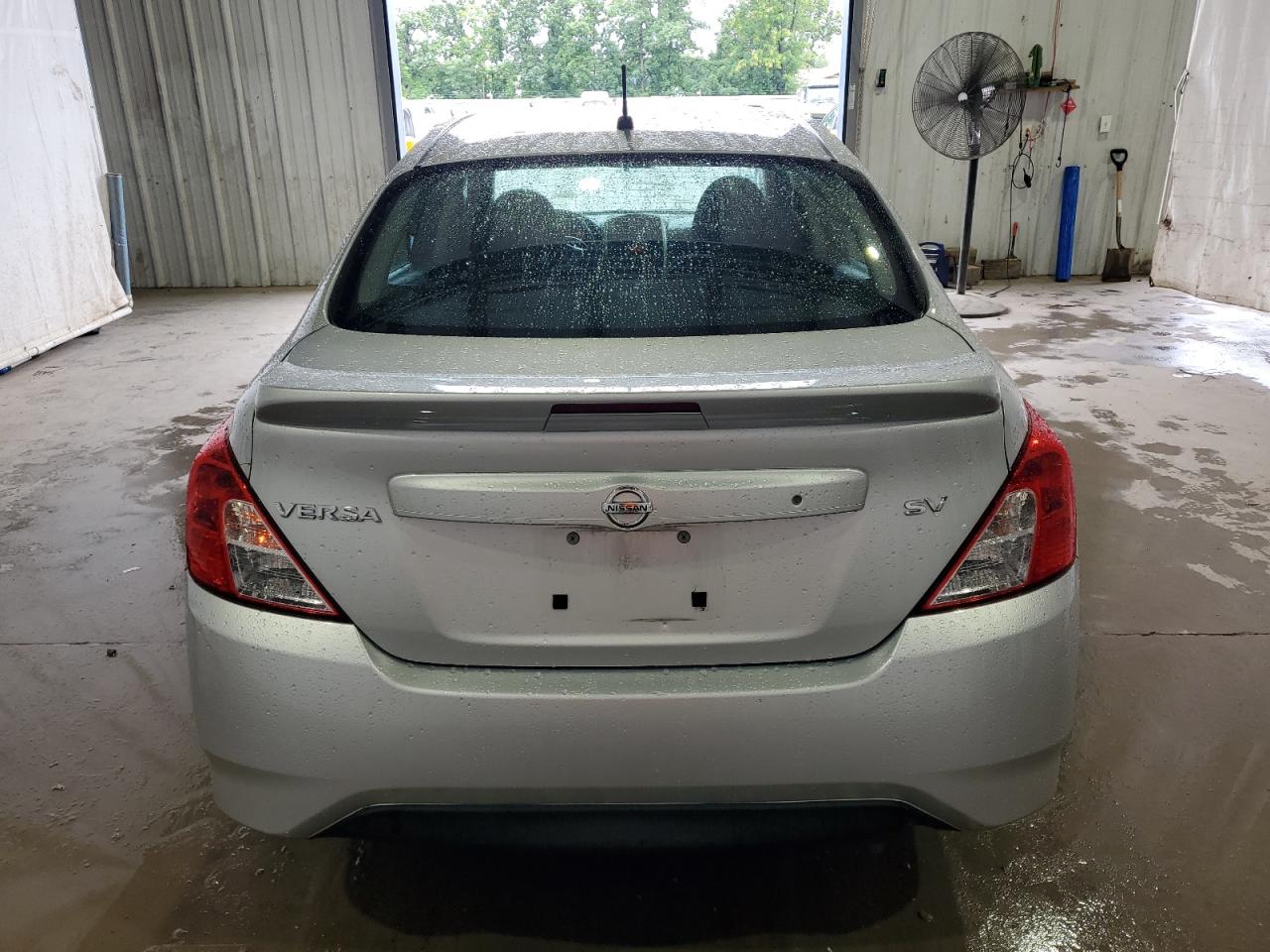 2018 Nissan Versa S VIN: 3N1CN7AP6JL803647 Lot: 65828204