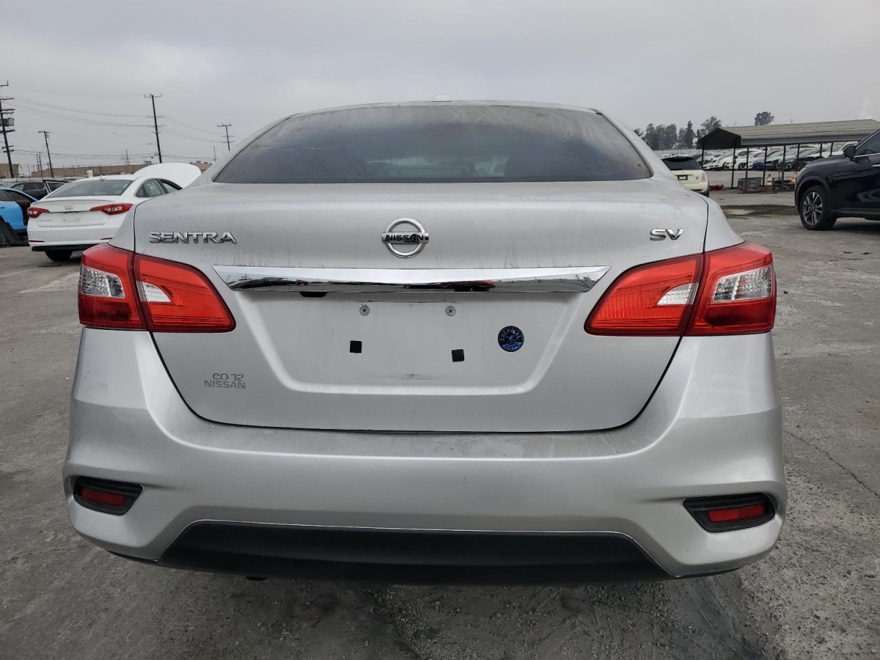 3N1AB7AP5JY224619 2018 Nissan Sentra S