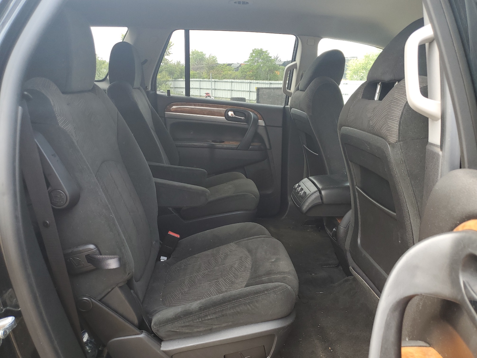 5GAKRAED3BJ217069 2011 Buick Enclave Cx