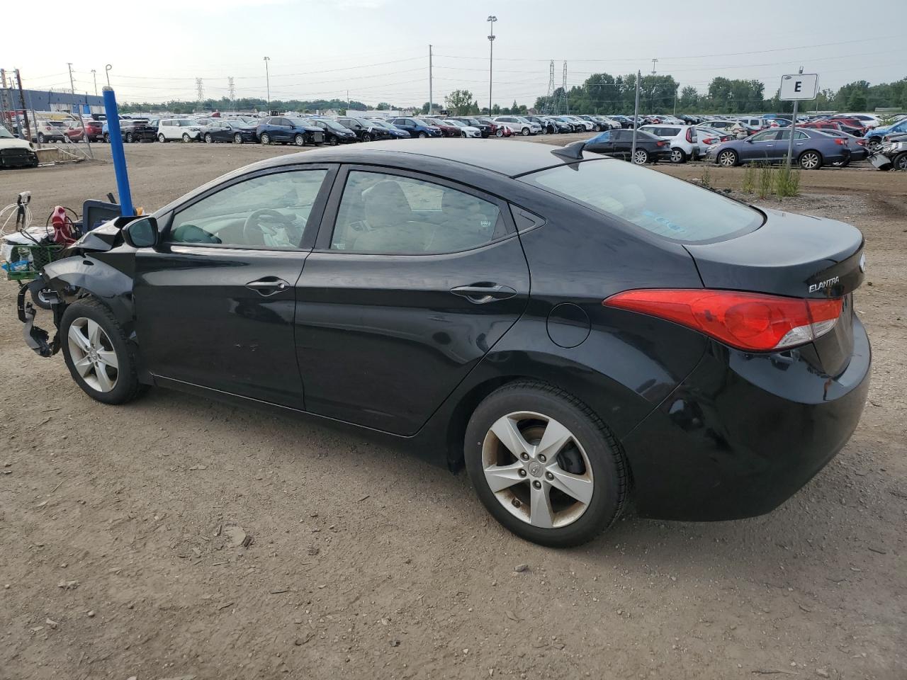 KMHDH4AE6DU533346 2013 Hyundai Elantra Gls