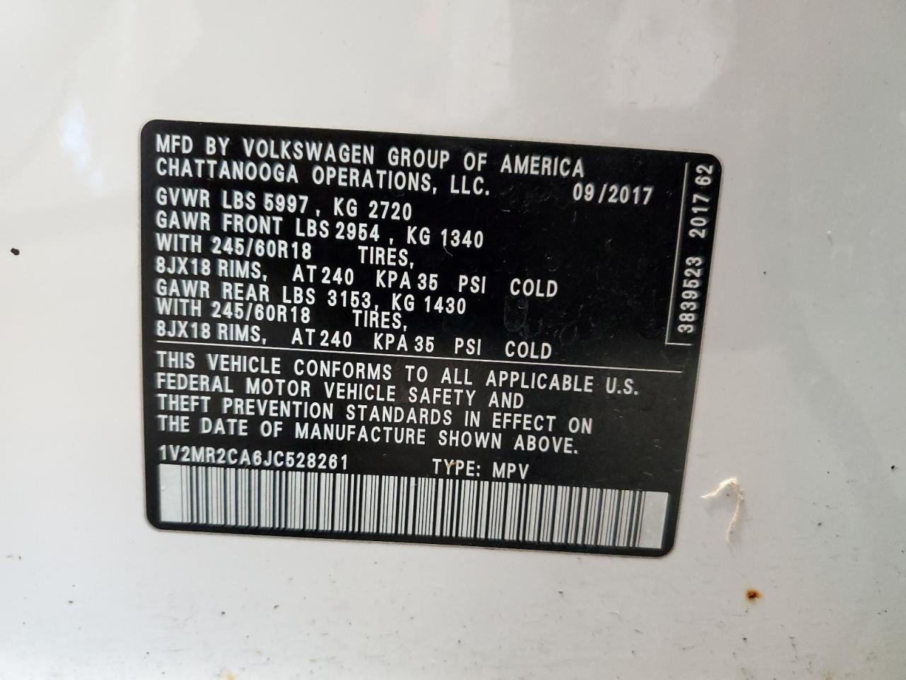 1V2MR2CA6JC528261 2018 Volkswagen Atlas Sel