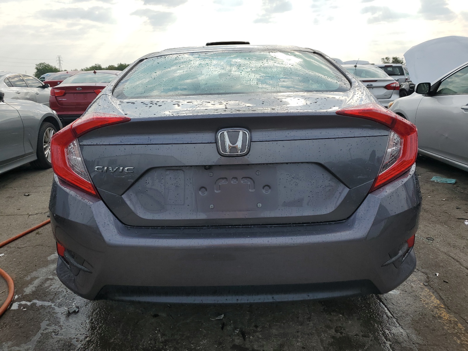 19XFC2F55HE081936 2017 Honda Civic Lx