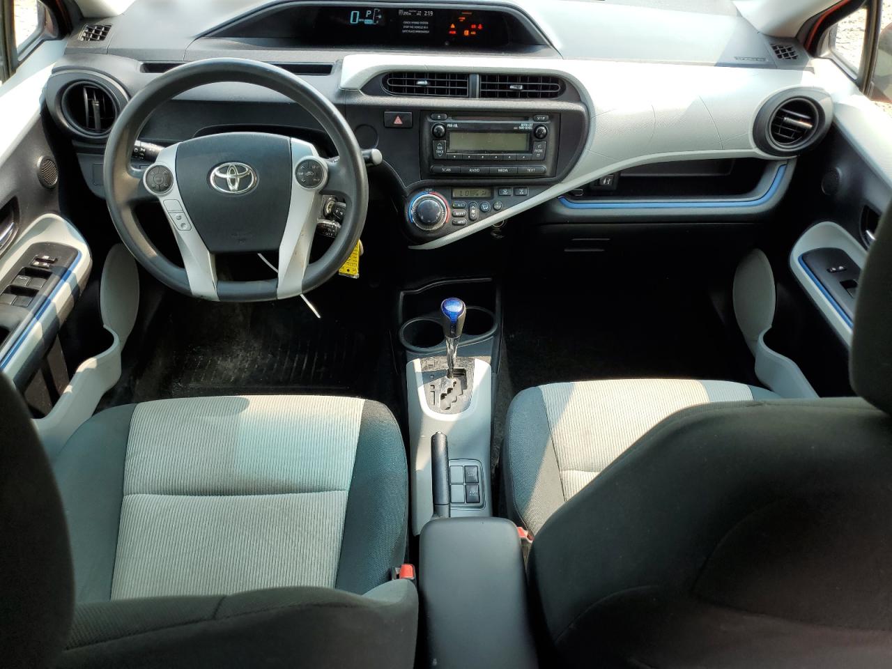 JTDKDTB39C1007033 2012 Toyota Prius C