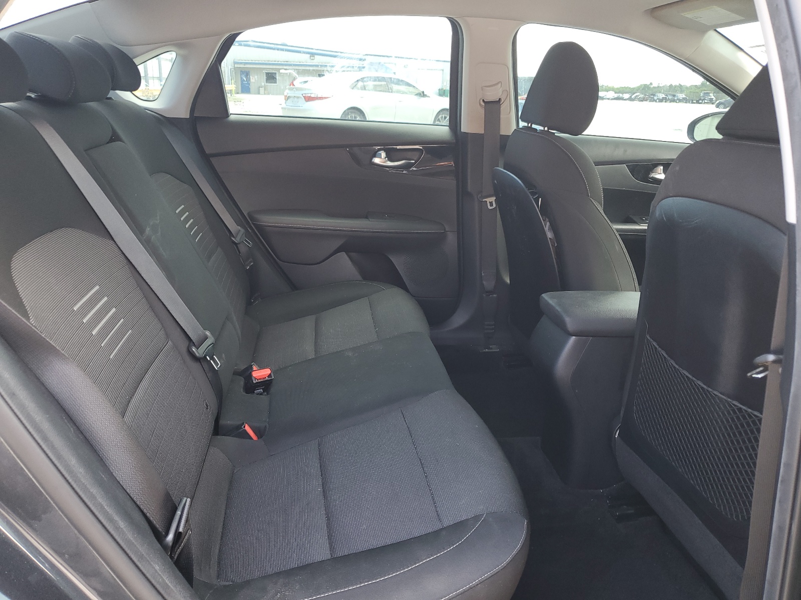 3KPF34AD7KE028009 2019 Kia Forte Gt Line