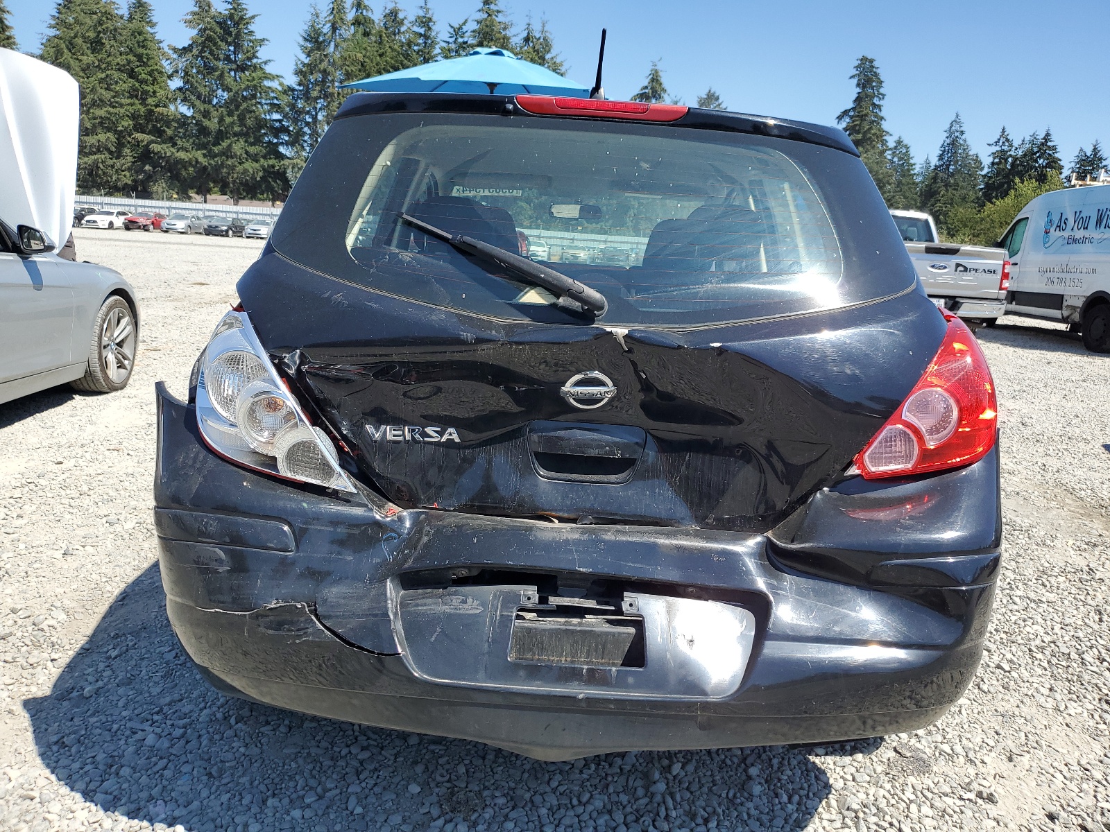 3N1BC13E69L353665 2009 Nissan Versa S