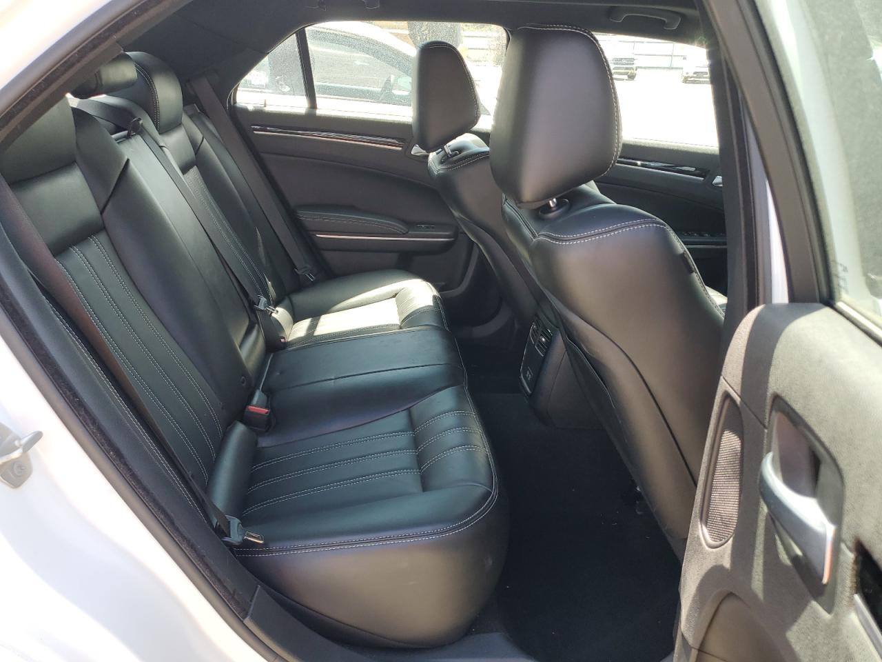 2023 Chrysler 300 S VIN: 2C3CCABG6PH641037 Lot: 65774814