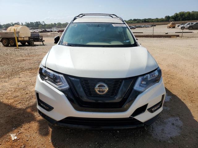  NISSAN ROGUE 2018 White